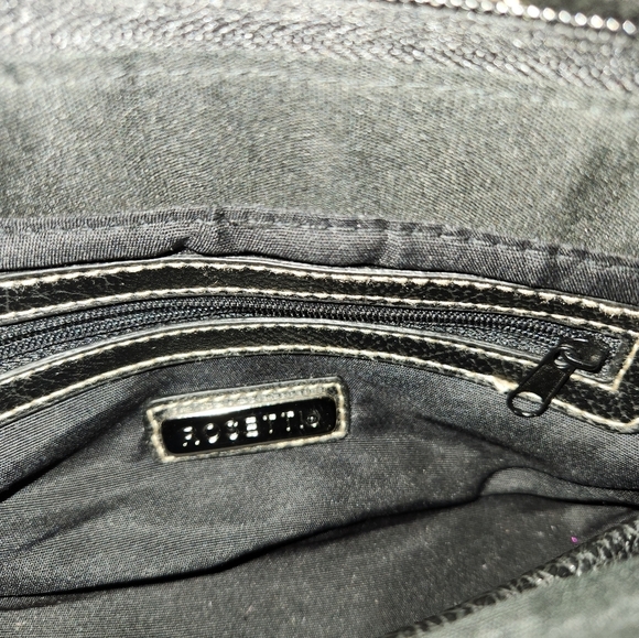 Rosetti Black Shoulder Bag with Zippered Closure - Picture 7 of 9